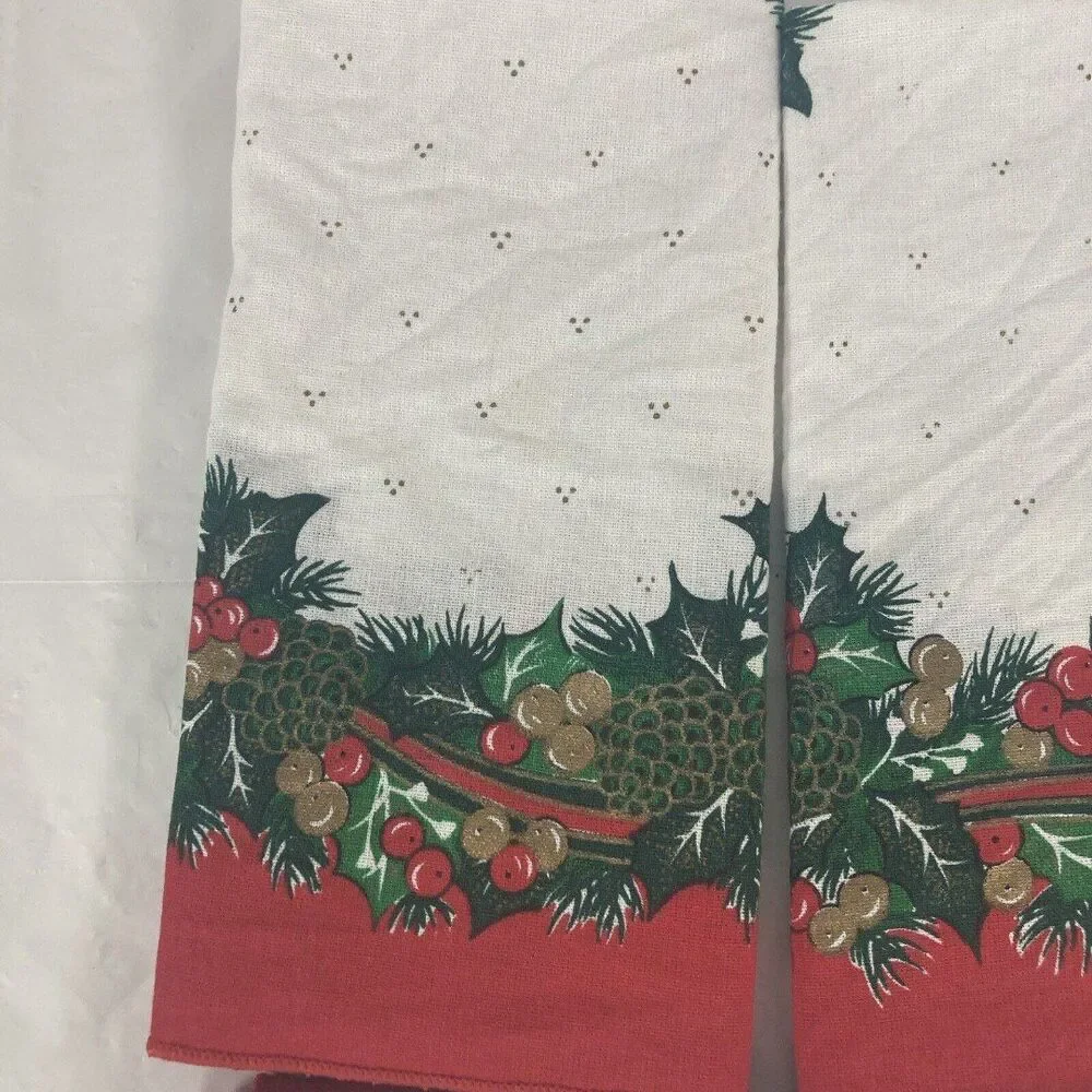 Sunweave Linen Set of 6 Holly & Pinecones Napkins Christmas Holidays Vintage